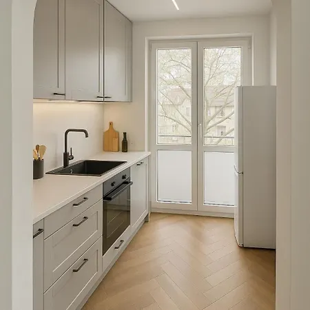 Apartman Stadtwohnung Mit Grosser Terasse *